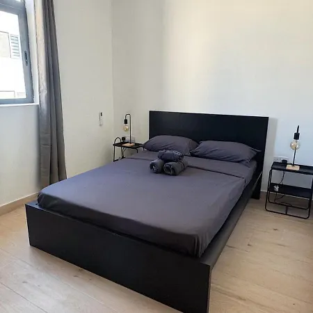 Malta Rooftop Terrace 2br 10min Valletta Apartament Msida